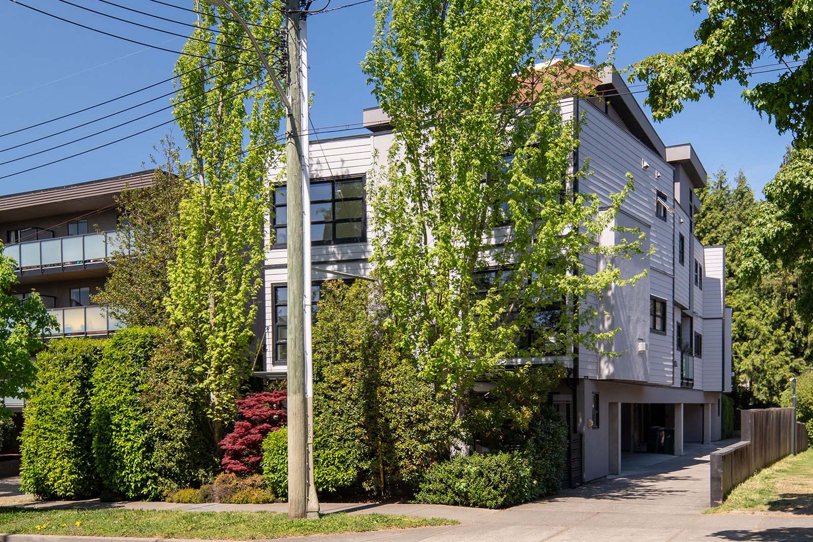 1234 johnson st unit 2 (featured)