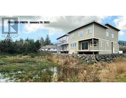 685 Goldie Ave-Property-23940451-Photo-2.jpg