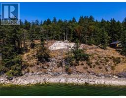 House for sale at 1095 Nose Point Rd Salt Spring, British Columbia